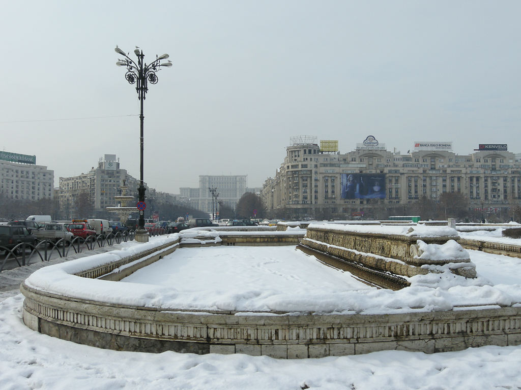 Piața Unirii Blick auf Parlamentspalast